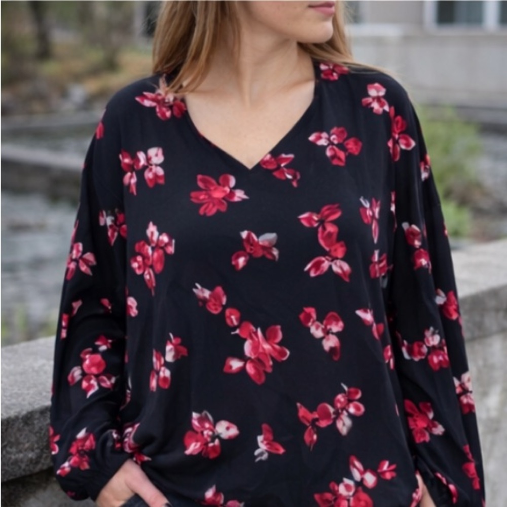 Roz & Ali Floral V-Neck Blouse Black Long‎ Sleeve Women's 2XL Breathable Stylish